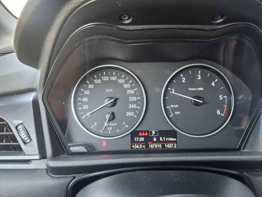 BMW serija 2 Active Tourer 218d automatik, fotografija 11