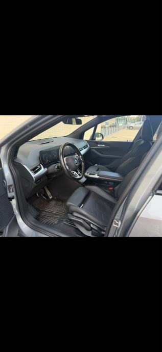 BMW serija 2 Active Tourer 218d - REG 09/27, fotografija 6