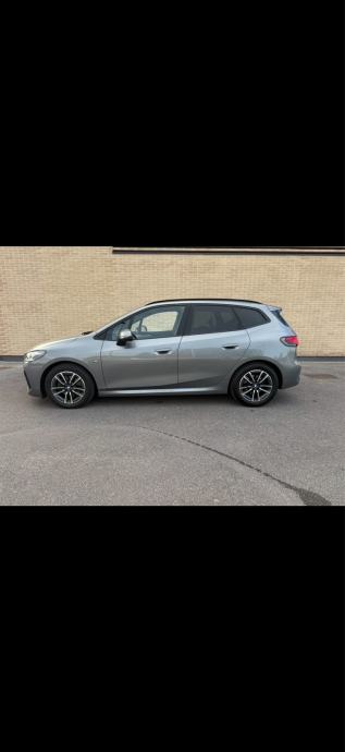 BMW serija 2 Active Tourer 218d - REG 09/27, fotografija 5