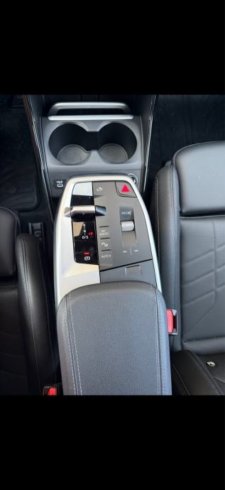 BMW serija 2 Active Tourer 218d - REG 09/27, fotografija 18
