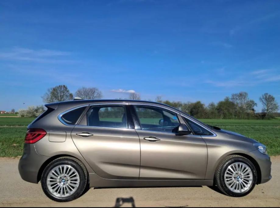 BMW serija 2 Active Tourer 218d automatik, fotografija 3