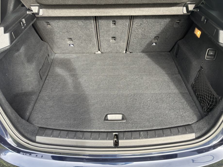 BMW serija 2 Active Tourer 218d automatik, fotografija 7