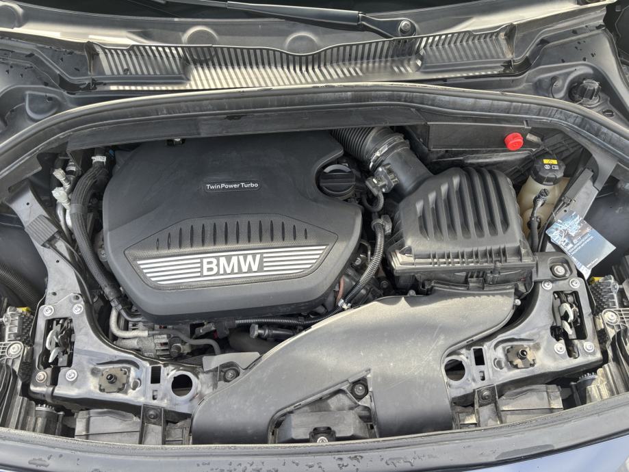 BMW serija 2 Active Tourer 218d automatik, fotografija 9