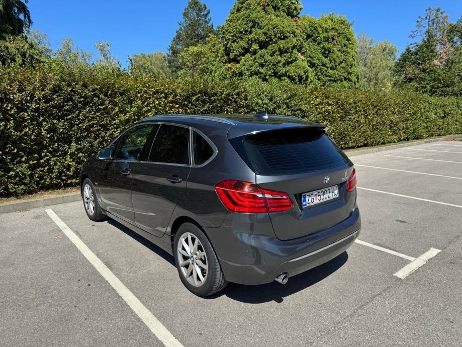 BMW serija 2 Active Tourer 218d LEASING BEZ UČEŠĆA I BEZ JAMACA, fotografija 4