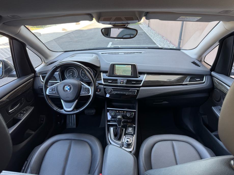 BMW serija 2 Active Tourer 218d LEASING BEZ UČEŠĆA I BEZ JAMACA, fotografija 5