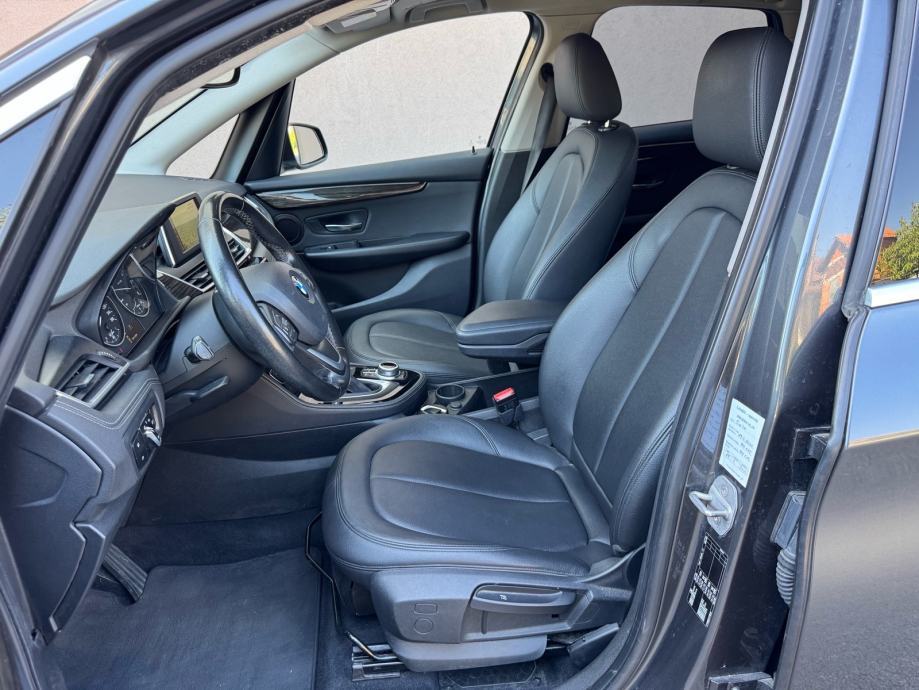 BMW serija 2 Active Tourer 218d LEASING BEZ UČEŠĆA I BEZ JAMACA, fotografija 9