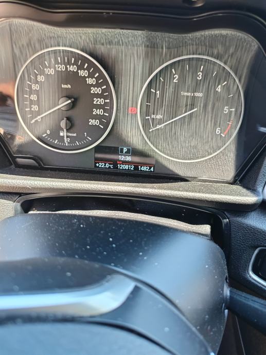 BMW serija 2 Active Tourer 218d, fotografija 6