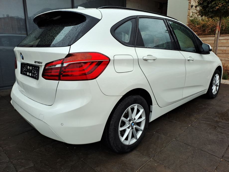 Bmw 218i Active Tourer Automatik Probleme BMW serija 2 Active Tourer 218i automatik, 2019 god.