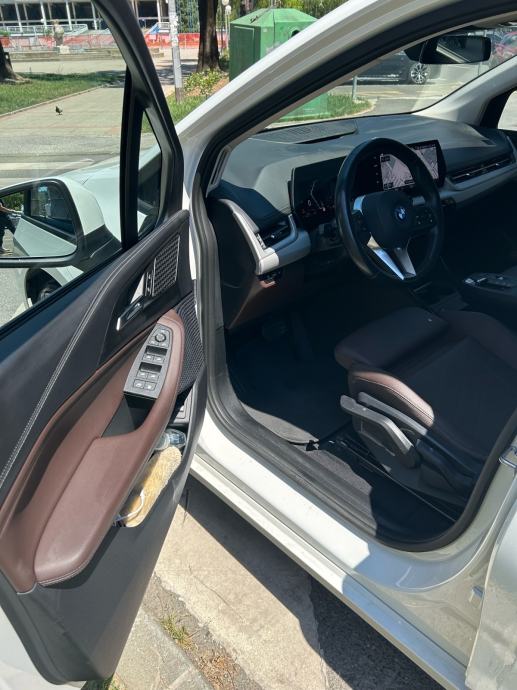 BMW serija 2 Active Tourer X-drive225e najnoviji model, fotografija 15