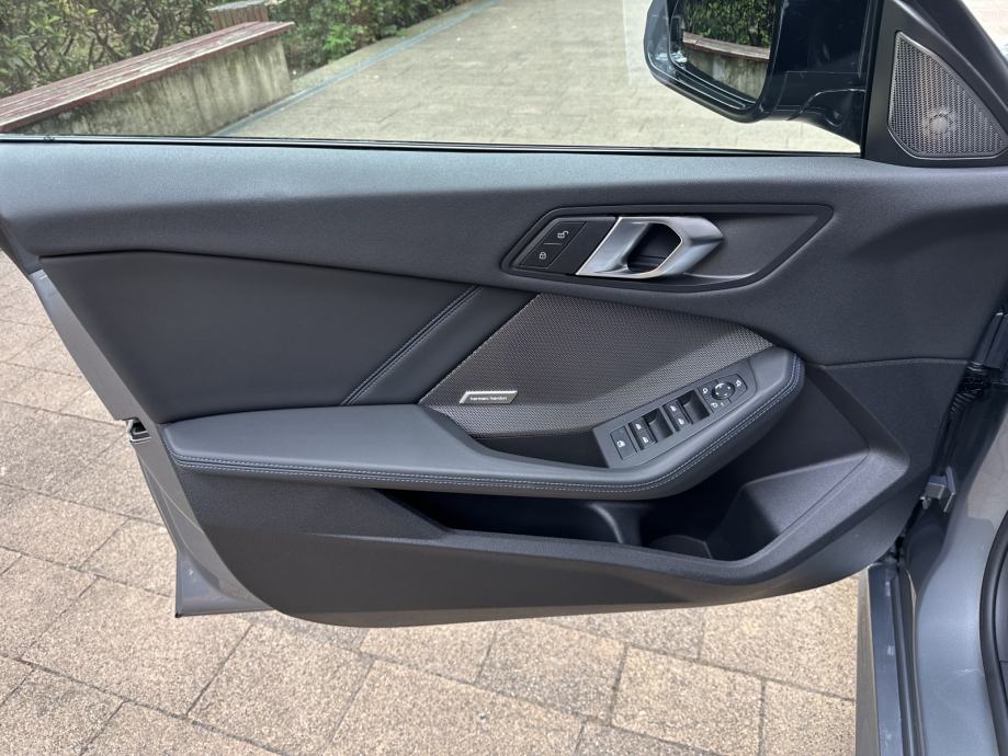 BMW serija 2 Gran Coupe M235 *XDRIVE*360° KAMERA*HEAD-UP*HARMAN/KARDON, fotografija 9