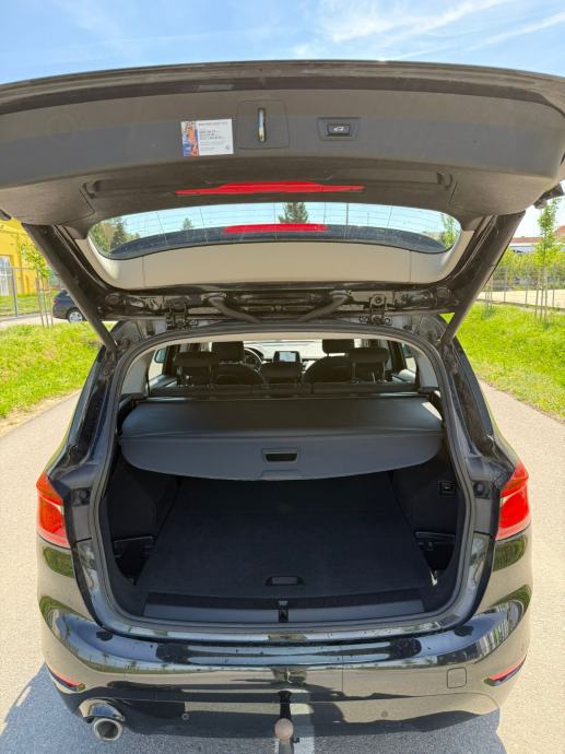 BMW serija 2 Gran Tourer 216d, 10/2022. servisna povjest komplet u BMW, fotografija 5