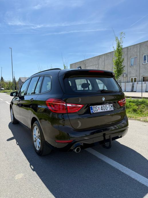 BMW serija 2 Gran Tourer 216d, 10/2022. servisna povjest komplet u BMW, fotografija 3
