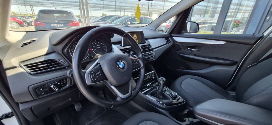 BMW 216d Active Tourer, 6 BRZINA, AUT. KLIMA, TEMP, MODOVI VOZNJE..., fotografija 11