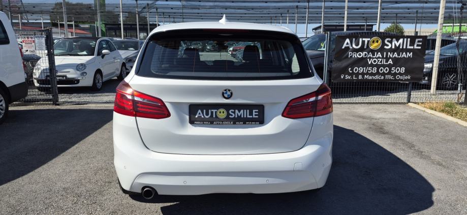 BMW 216d Active Tourer, 6 BRZINA, AUT. KLIMA, TEMP, MODOVI VOZNJE..., fotografija 7