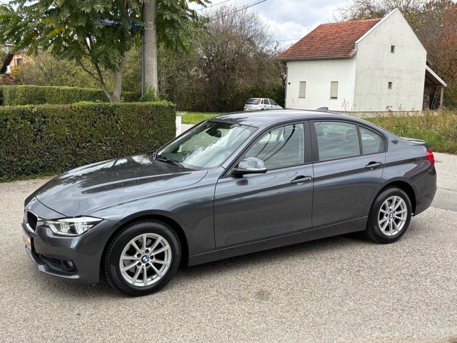 BMW serija 3 316d/2.0d Sportline, fotografija 6