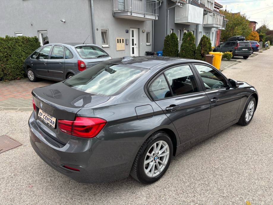 BMW serija 3 316d/2.0d Sportline, fotografija 14