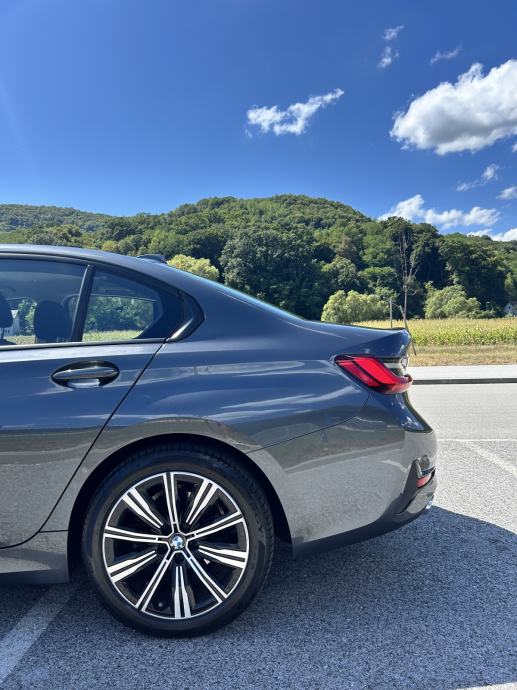 BMW serija 3 G20 2022. godište, fotografija 3