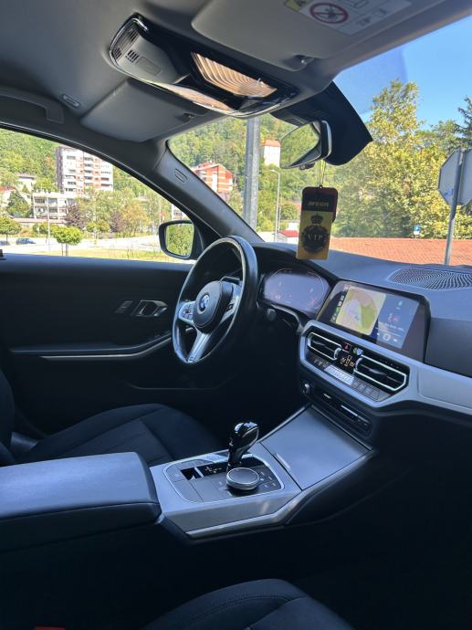 BMW serija 3 G20 2022. godište, fotografija 12