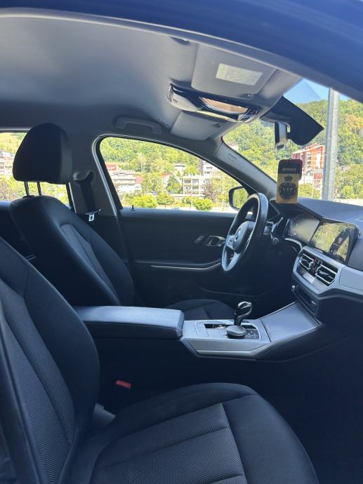 BMW serija 3 G20 2022. godište, fotografija 13