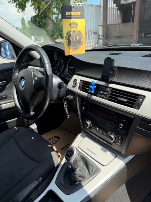 BMW serija 3 316d,Reg 12/26,Top stanje!!!, fotografija 13