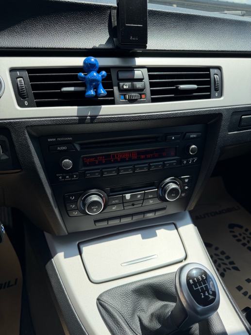 BMW serija 3 316d,Reg 12/26,Top stanje!!!, fotografija 14