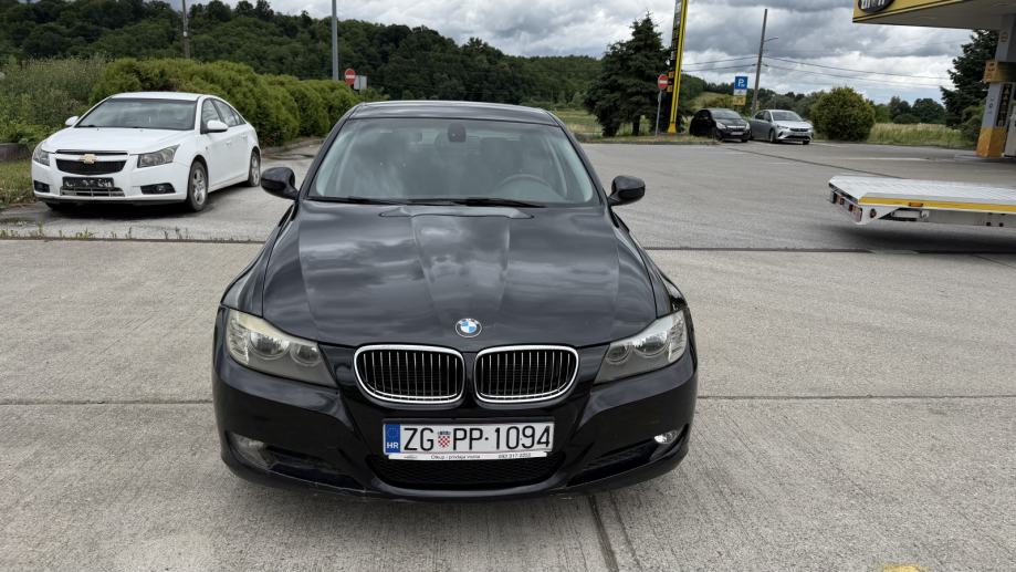 BMW serija 3 316d, fotografija 3