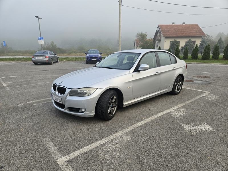 BMW e90 2010 GOD, fotografija 17
