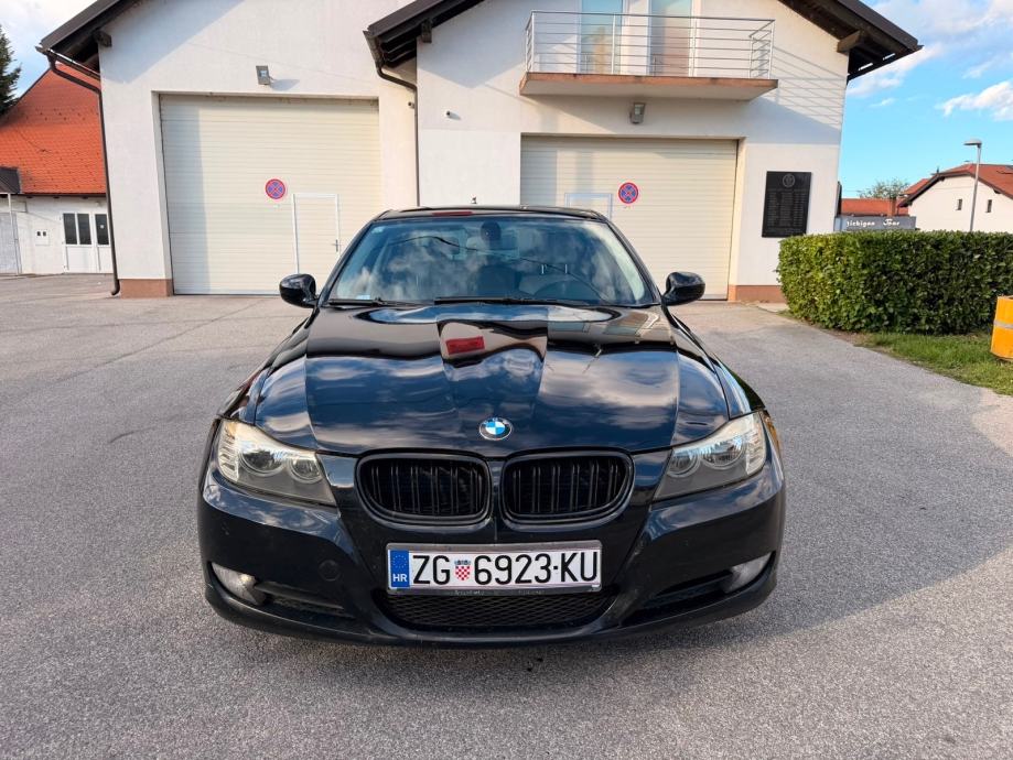 BMW serija 3 318d AUTO U TOP STANJU BEZ ULOGA MOGUCA ZAMJENA, fotografija 6