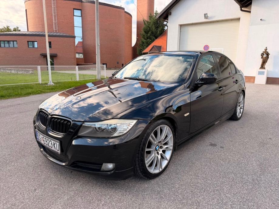 BMW serija 3 318d AUTO U TOP STANJU BEZ ULOGA MOGUCA ZAMJENA, fotografija 9
