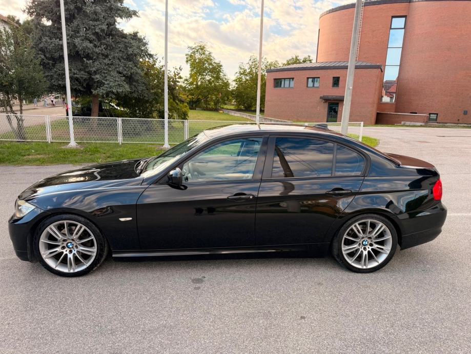 BMW serija 3 318d AUTO U TOP STANJU BEZ ULOGA MOGUCA ZAMJENA, fotografija 10