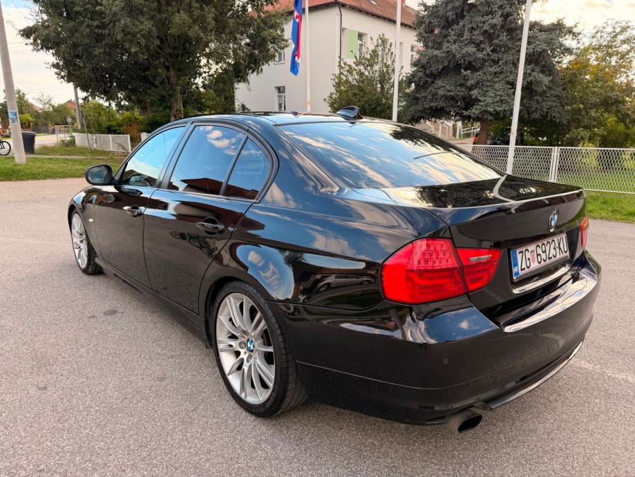 BMW serija 3 318d AUTO U TOP STANJU BEZ ULOGA MOGUCA ZAMJENA, fotografija 11