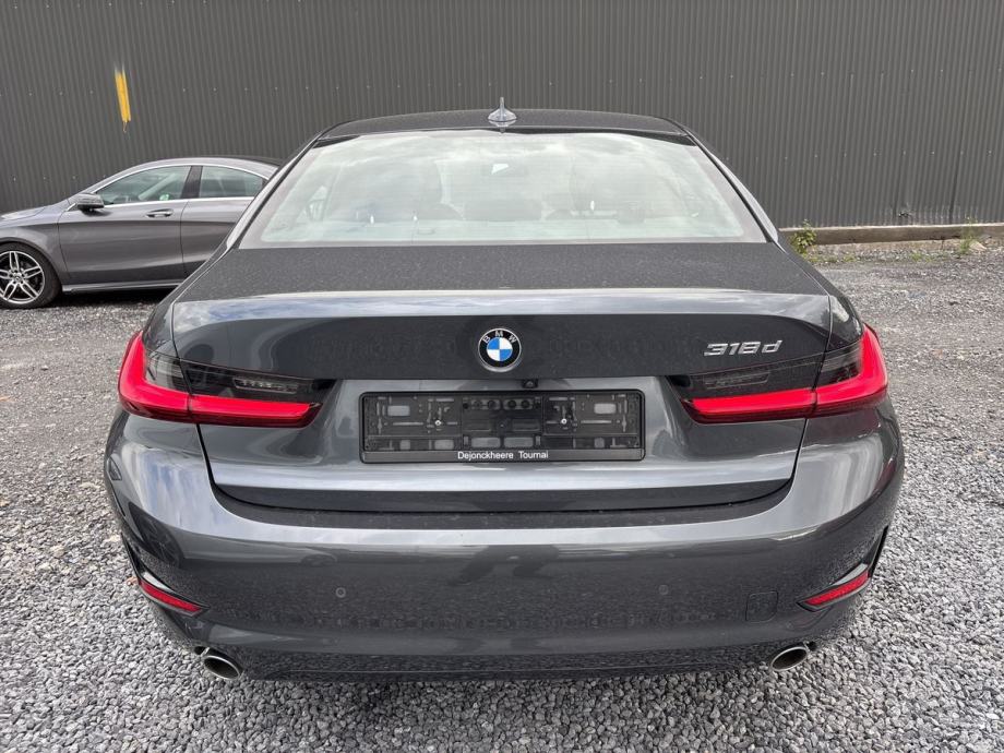 BMW serija 3 318d SPORTLINE *U PDV,M VOLAN,LIVE,KAMERA,AMBIENT,GESTE*, fotografija 6