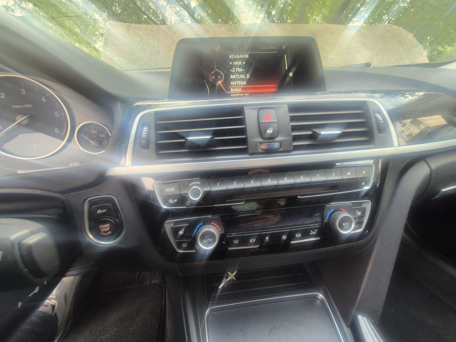 PRILIKA! BMW serija 3 318d automatik, fotografija 7