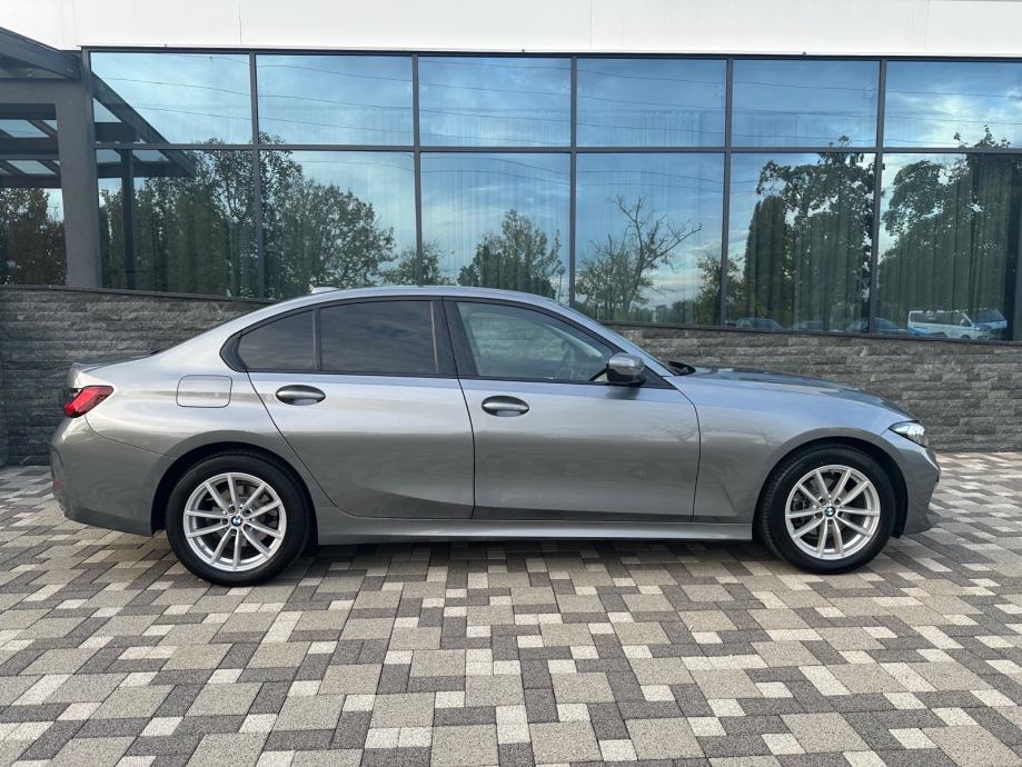 BMW 318d AUTOMATIK - NOVI MODEL - ORG 59 000 KM - JAMSTVO - PRILIKA !!, fotografija 12