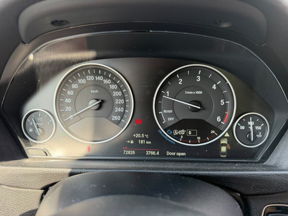 BMW serija 3 318d F30 Luxury, fotografija 5