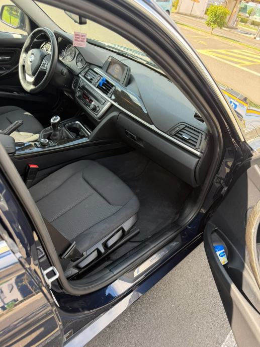 BMW serija 3 318d F30 Luxury, fotografija 6