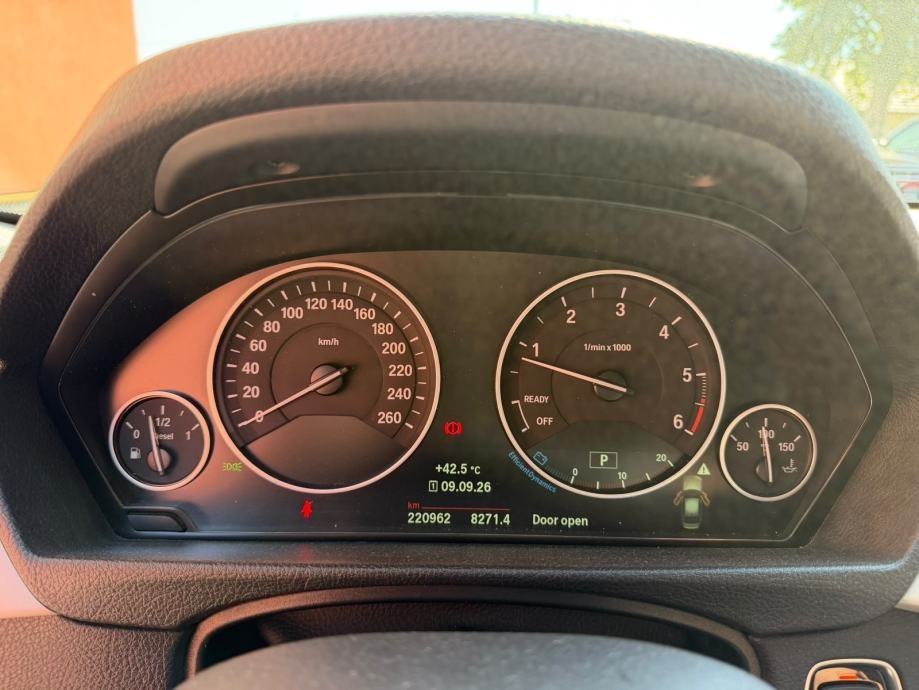 BMW serija 3 318d LEASING BEZ UČEŠĆA I BEZ JAMACA, fotografija 10
