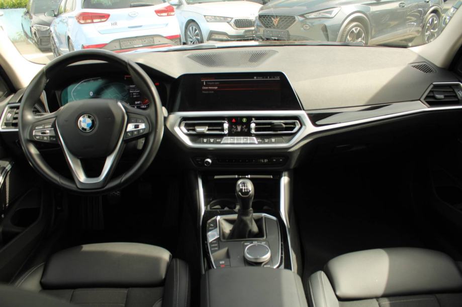 BMW serija 3 318d *NAVIGACIJA, LED*, fotografija 13