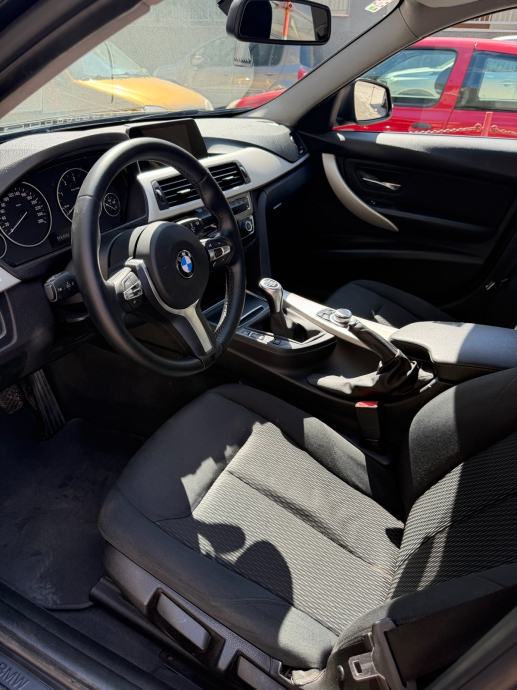 BMW serija 3 318d, fotografija 6