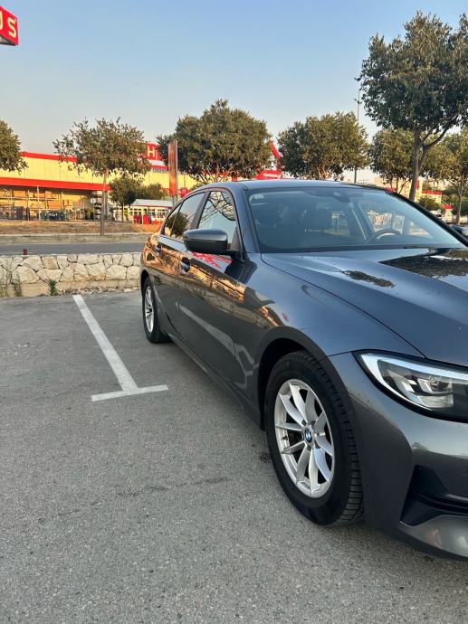 BMW G20 318d ~ 12/2019 ~ Servisna povijest ~ Registriran 8/2027, fotografija 6