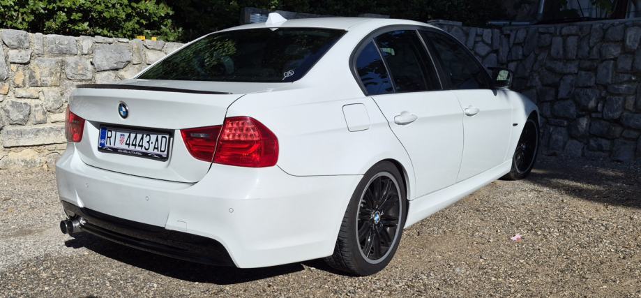 BMW serija 3 318d mapa stage 1 hitno, fotografija 7