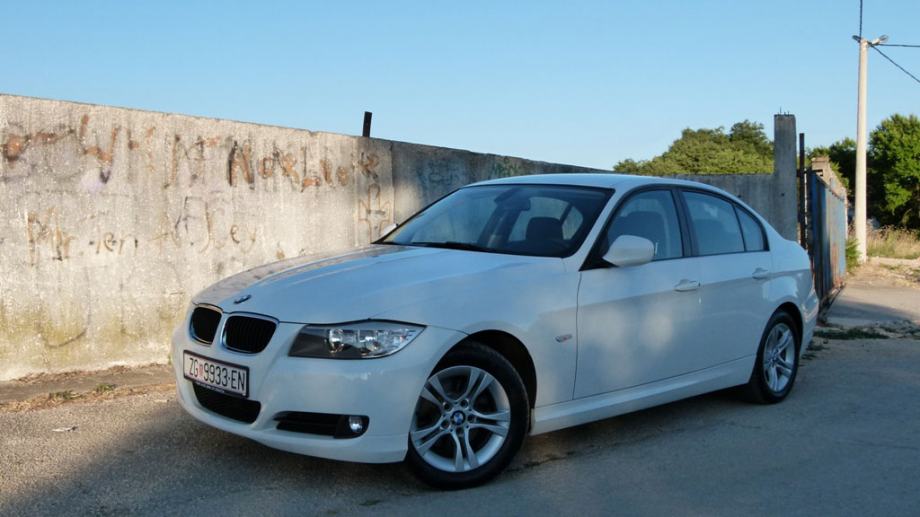 BMW serija 3 318d, kupljen u Hr Tomić & Co. 1.vlasnik
