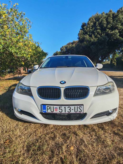 BMW serija 3 318i, automatic, servisna, fotografija 10