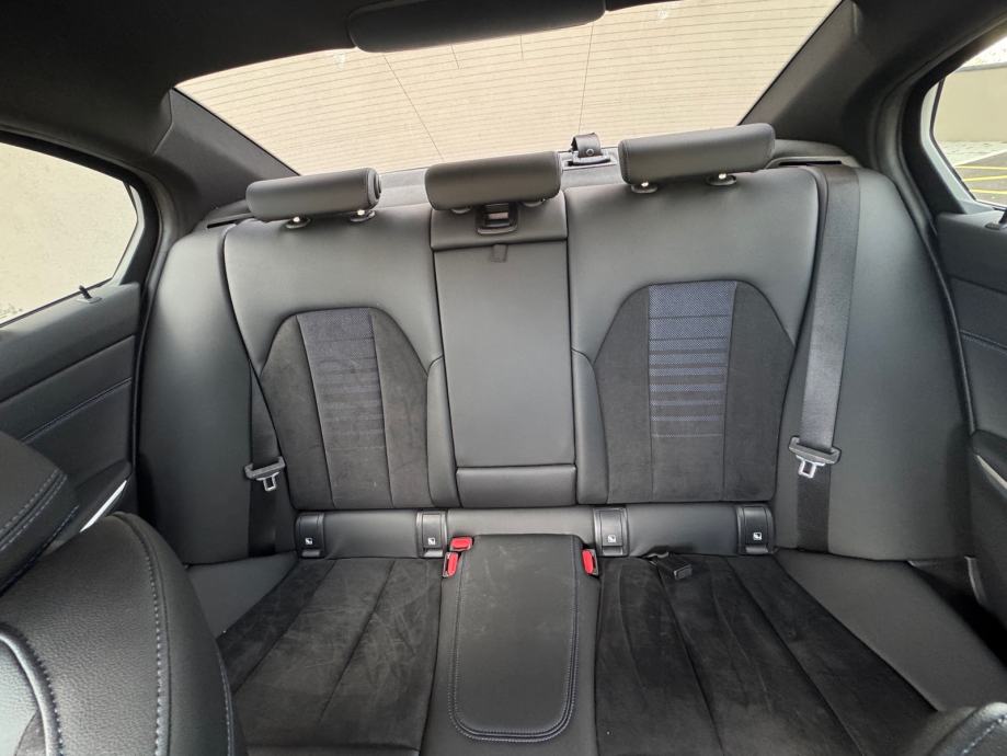 BMW serija 3 318i automatik 2022, fotografija 14