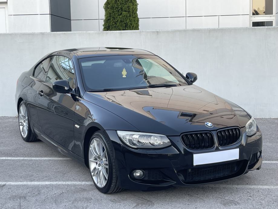 BMW SERIJA 3 318i COUPE •• M / PAKET •• KAO NOVA, FULL OPREMA, LCI ••, fotografija 3