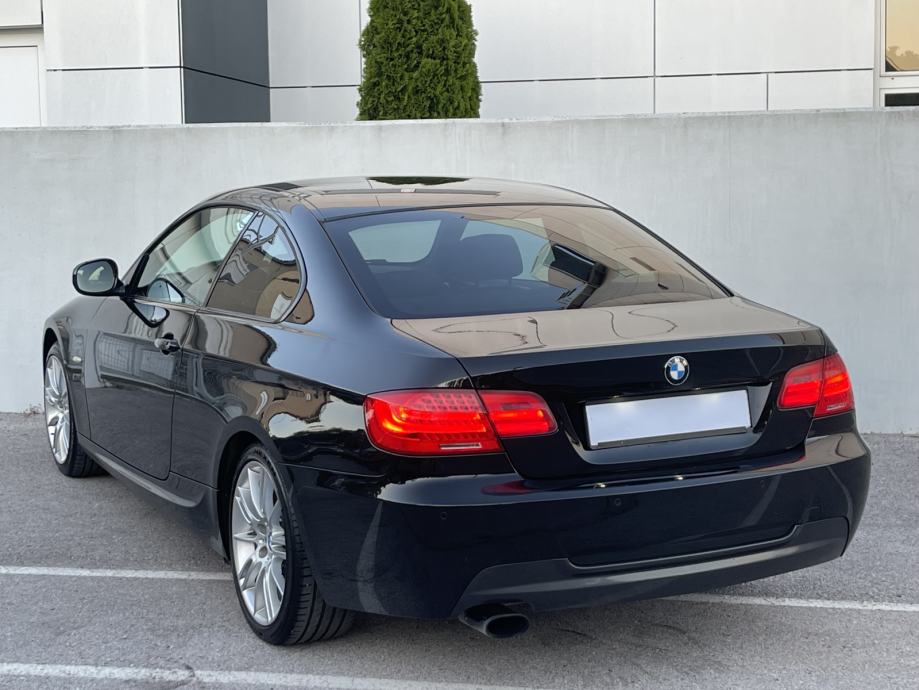 BMW SERIJA 3 318i COUPE •• M / PAKET •• KAO NOVA, FULL OPREMA, LCI ••, fotografija 6