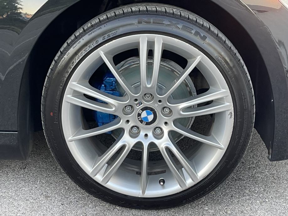 BMW SERIJA 3 318i COUPE •• M / PAKET •• KAO NOVA, FULL OPREMA, LCI ••, fotografija 12