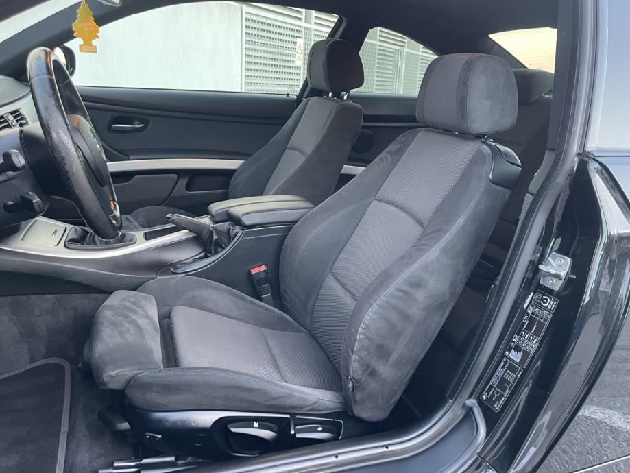 BMW SERIJA 3 318i COUPE •• M / PAKET •• KAO NOVA, FULL OPREMA, LCI ••, fotografija 14