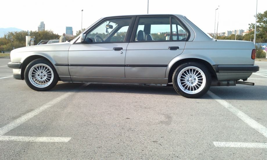 Bmw Serija 3 318i 1989 God