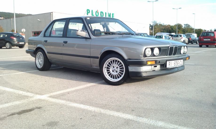Bmw Serija 3 318i 1989 God